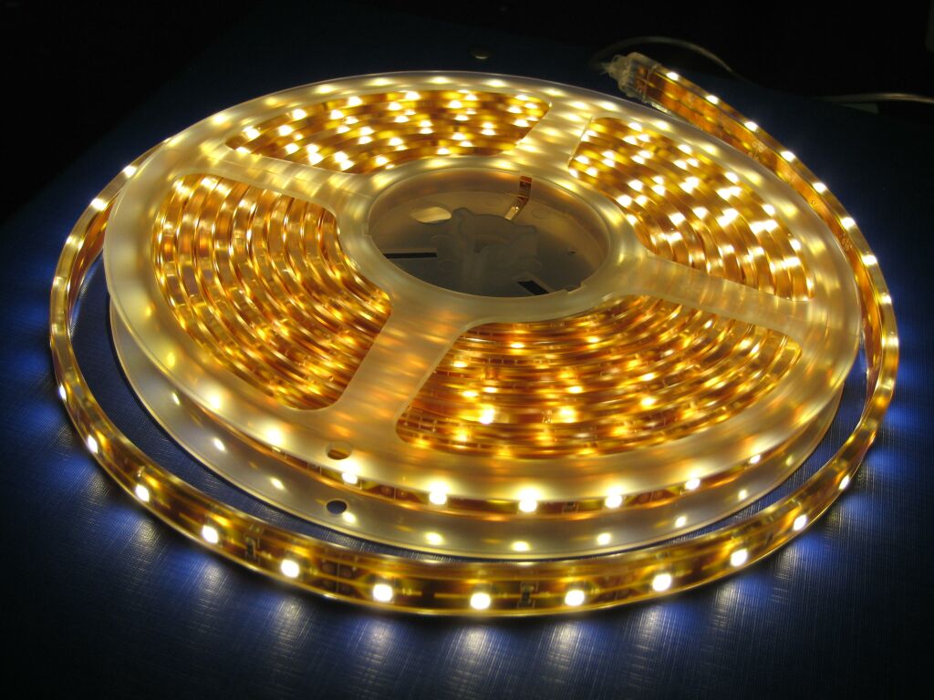 LED STRIPE LIGHT-YL
